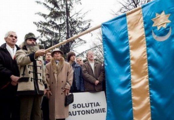 PPMT vrea organizarea unui referendum pentru consultarea maghiarilor în privinţa regionalizării